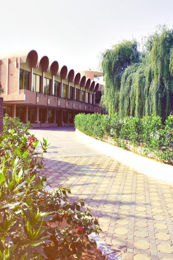 One To One Hotel & Resort Ain Al Faida Al Ain Ngoại thất bức ảnh