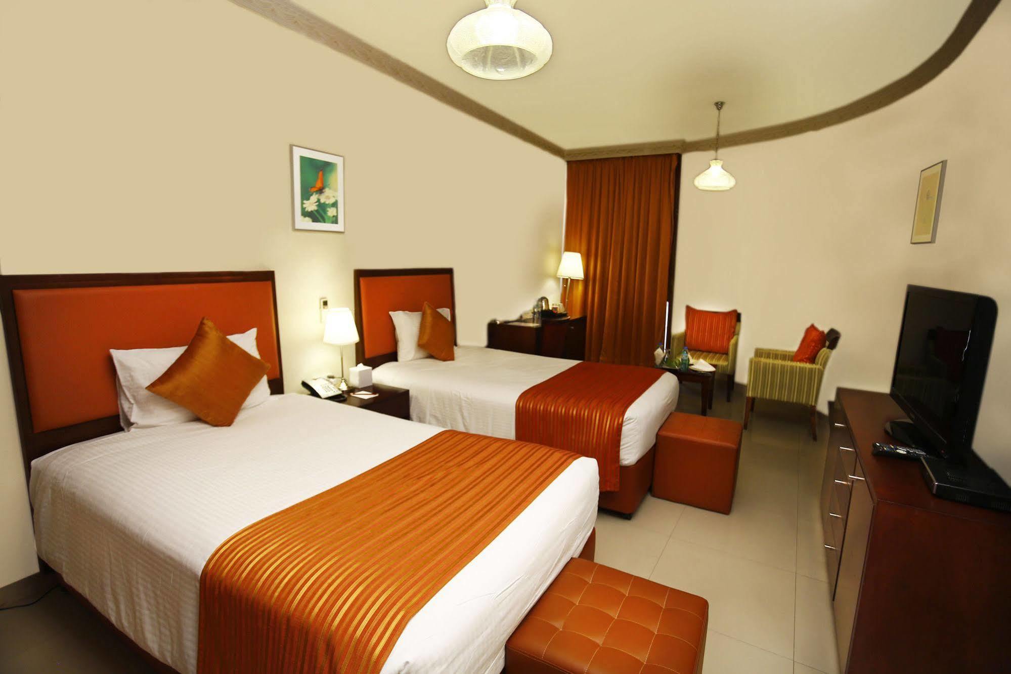 One To One Hotel & Resort Ain Al Faida Al Ain Ngoại thất bức ảnh