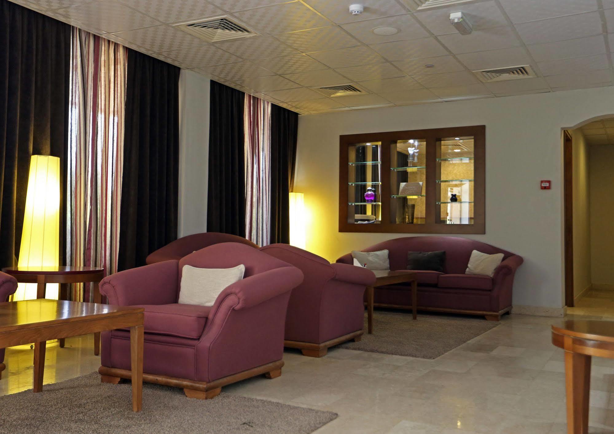 One To One Hotel & Resort Ain Al Faida Al Ain Ngoại thất bức ảnh